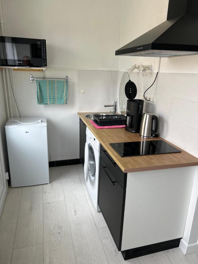 Appartement Locplestin Extérieur photo